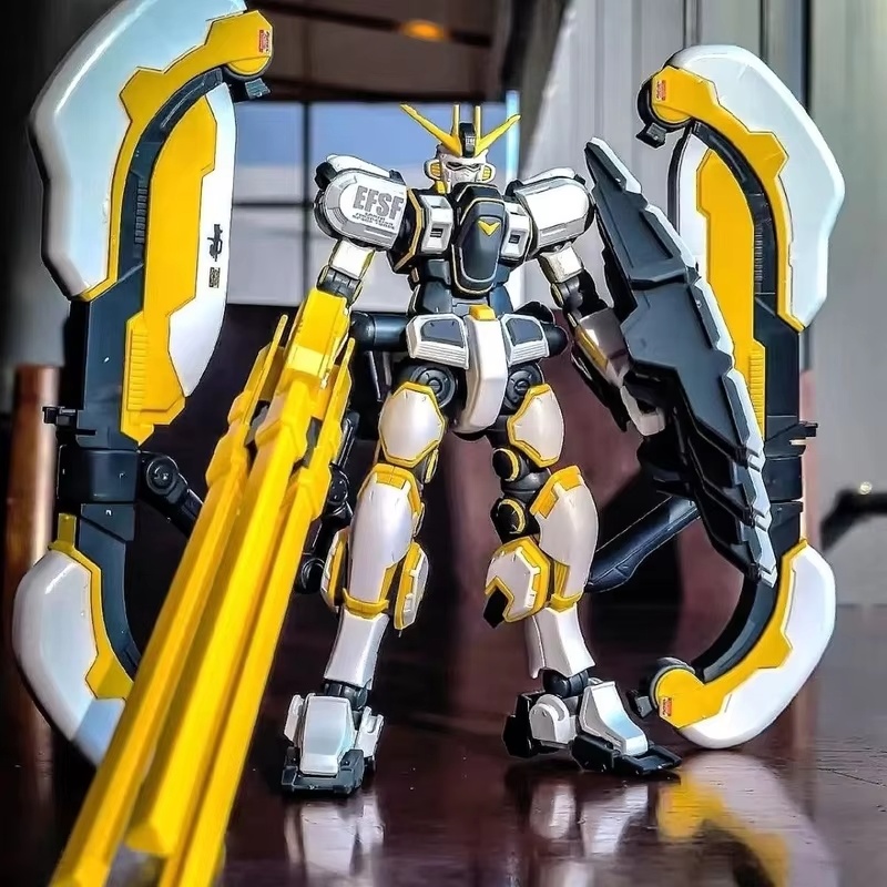 Atlas Thunder Universe Battlef - Bandai Gundam Hg reseña y precio